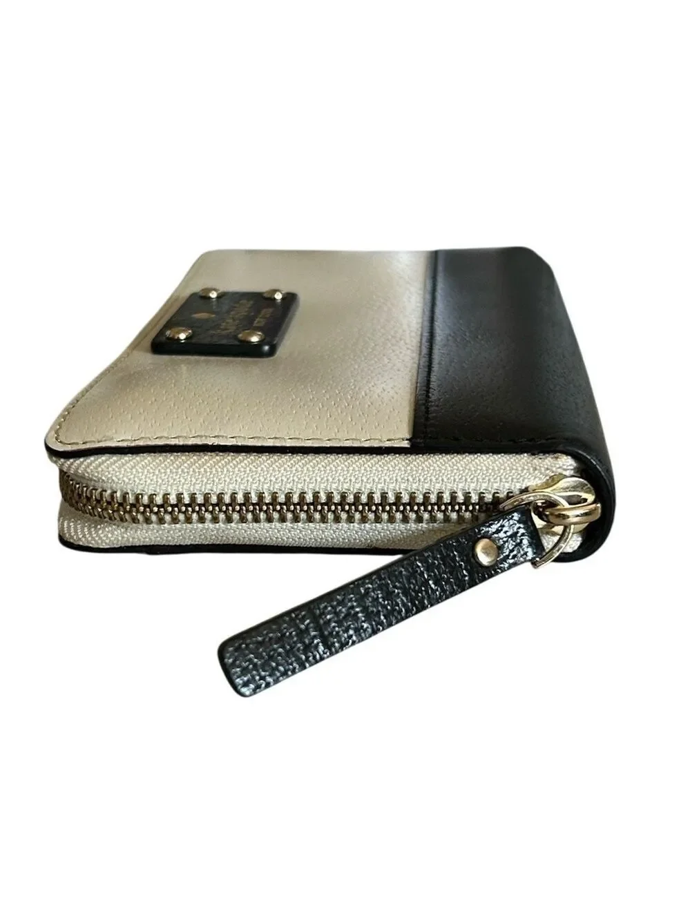 Kate Spade Neda Grand Street Cream and Black Pebbled Leather Zip Around Wallet